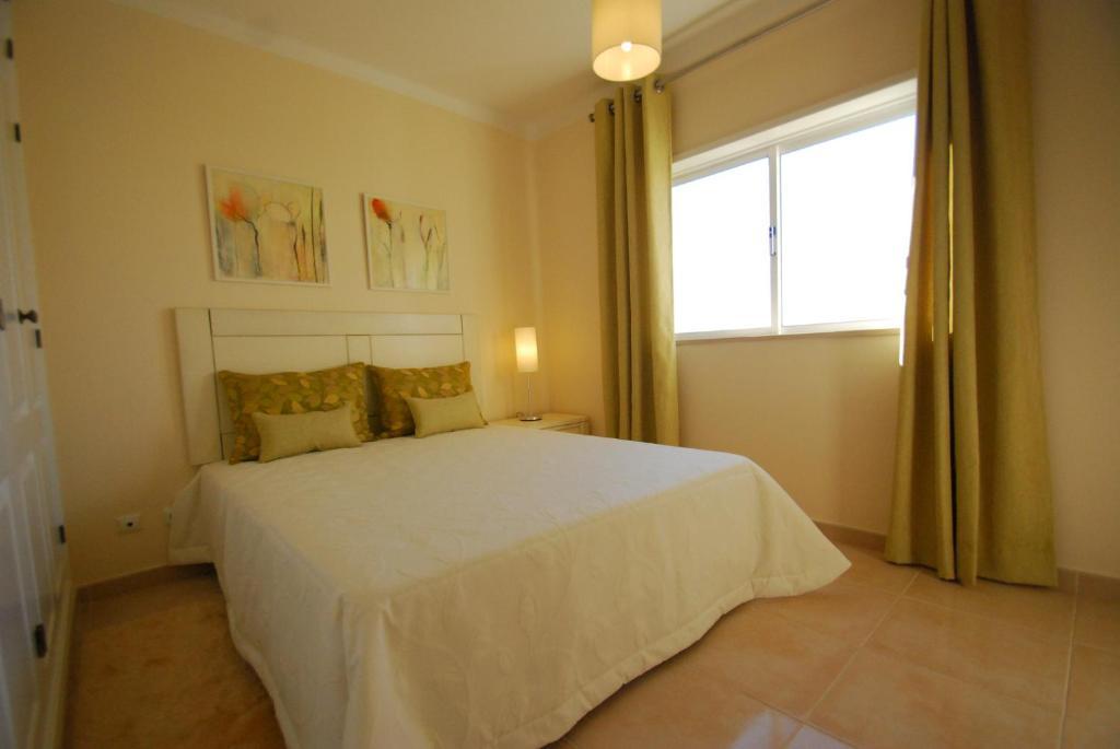 Hotel Oasis Parque Country Club Portimão Pokoj fotografie